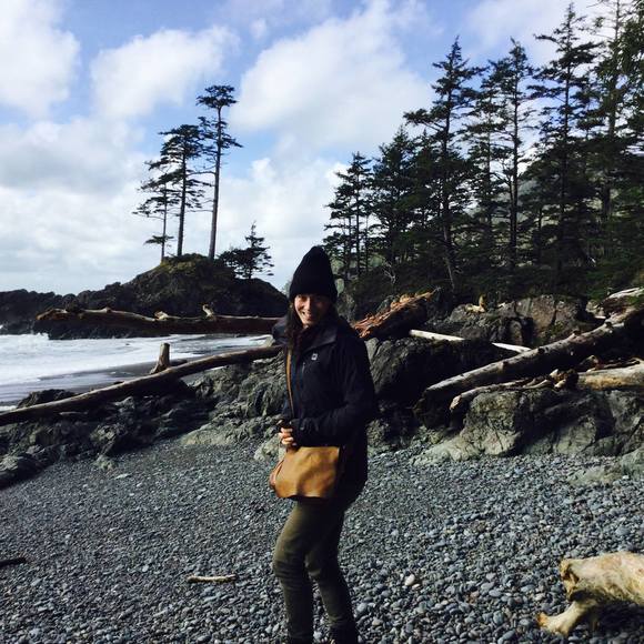 Meet your Posher, Elizabeth - Picture 1 of 1